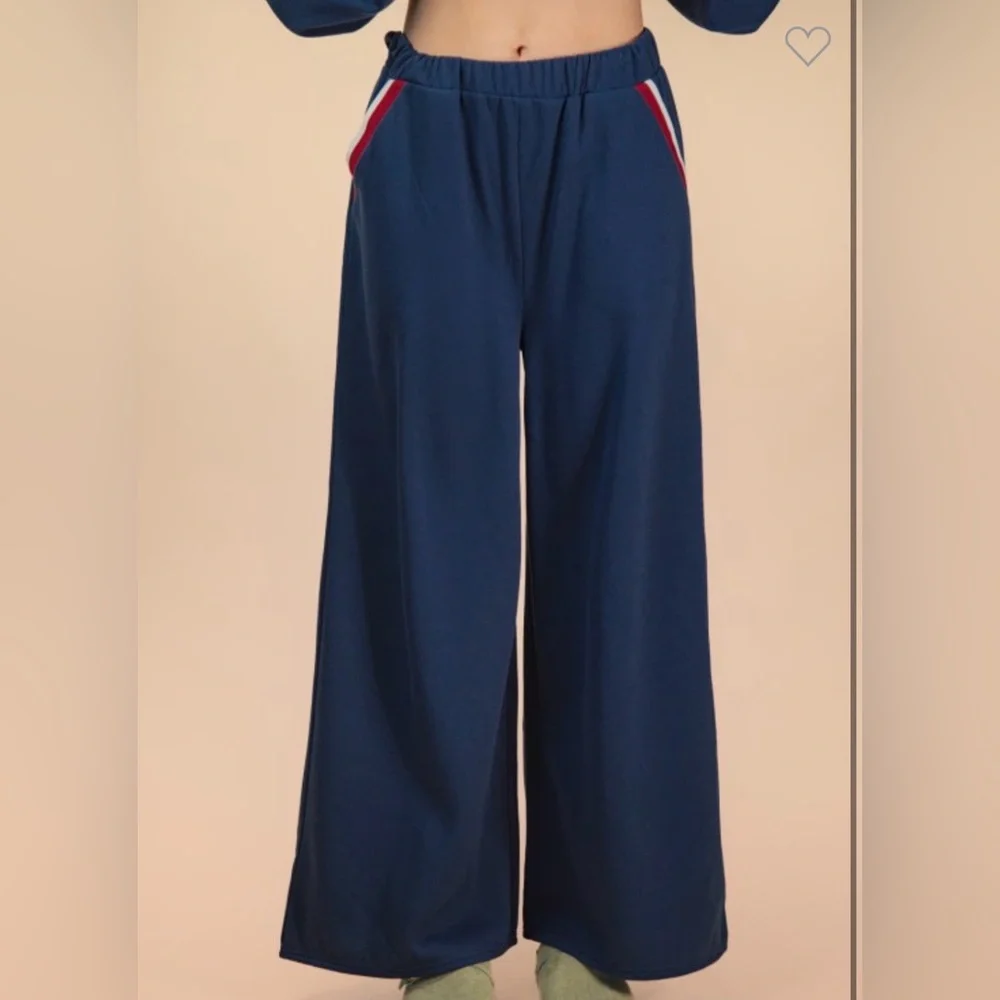 Nwt Color Block Band Detail Comfy Knit Top & Pant Set